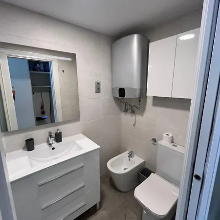 Appartement Hannibal 27 *