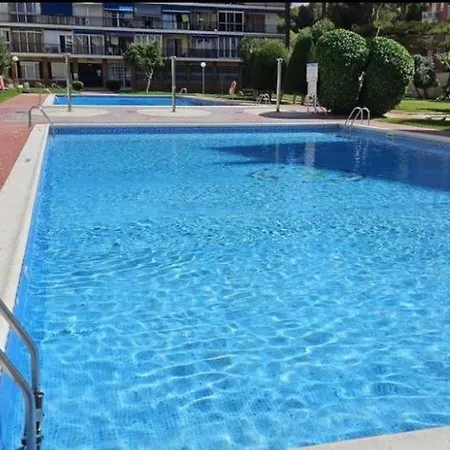 Apartman Hannibal 27 *